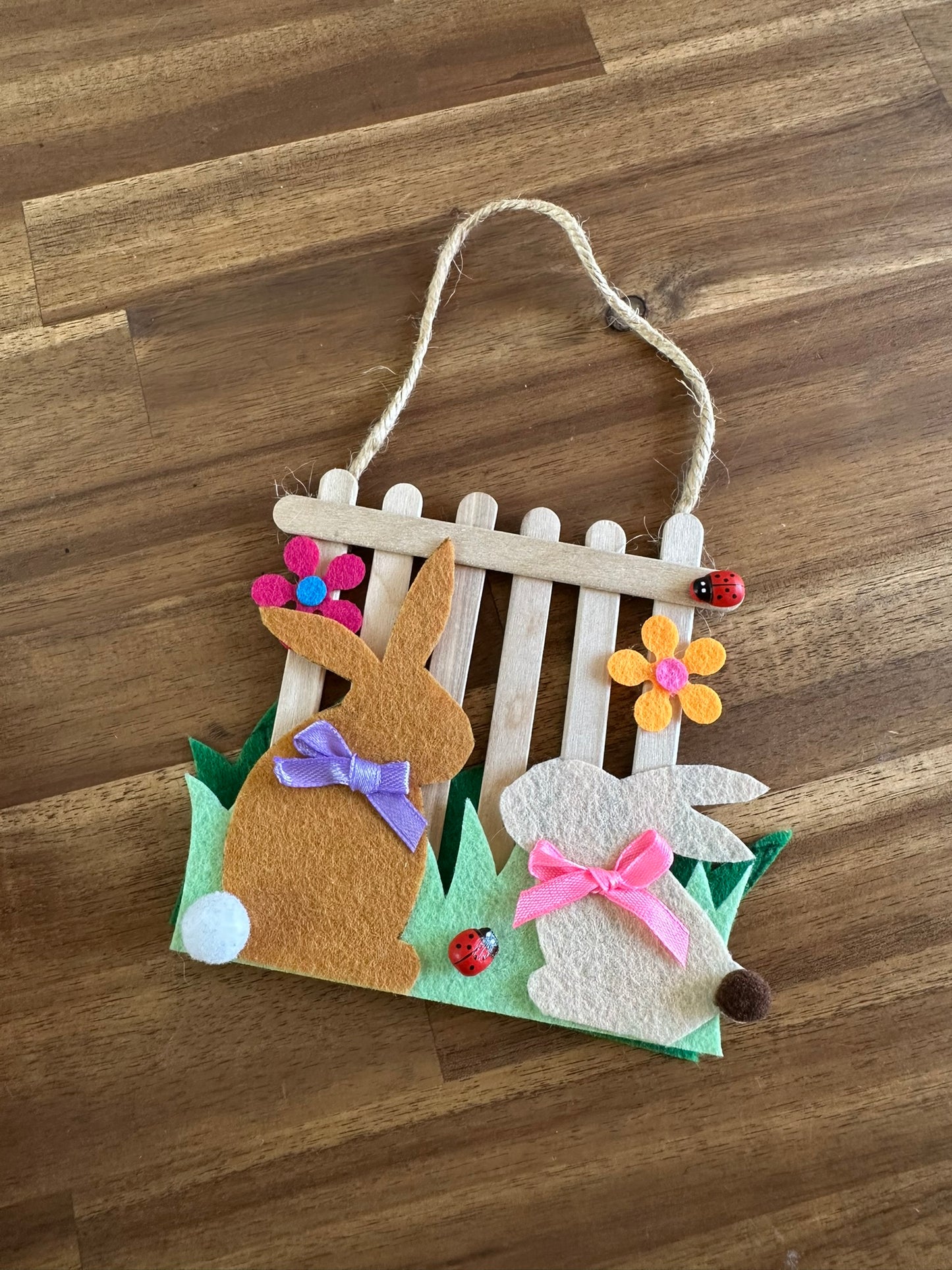 DIY-Bastelset „Osterhasen“